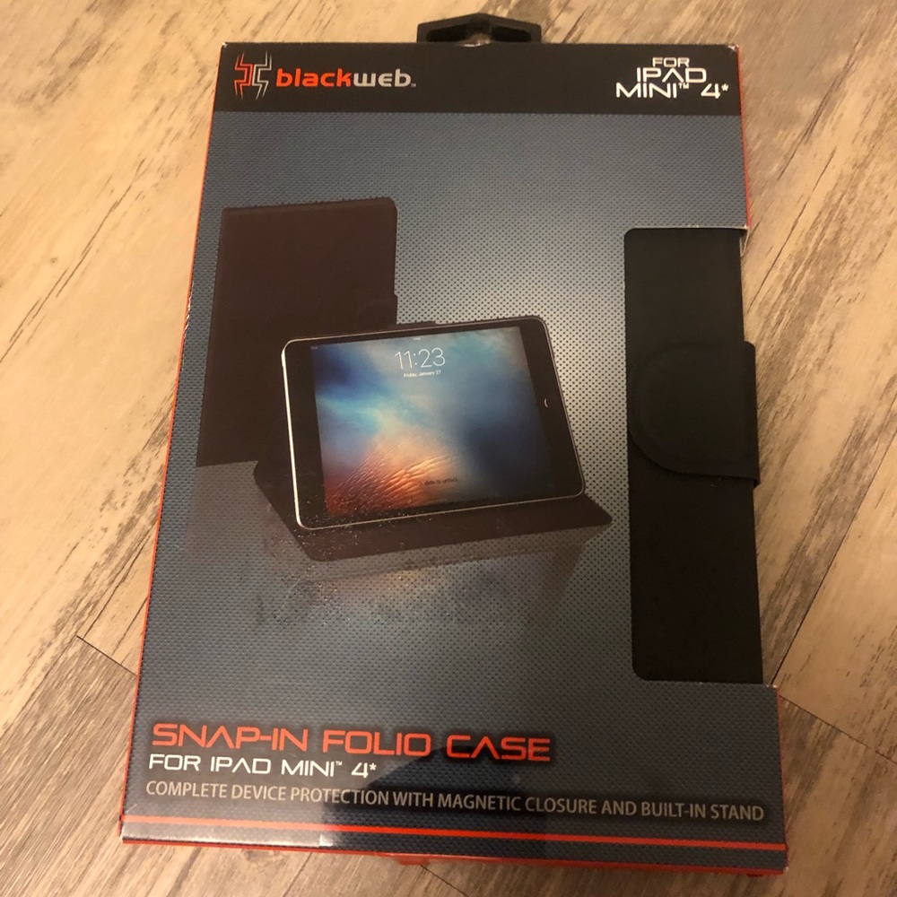 Black web snap in folio case.NWOT